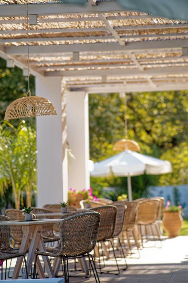 Alfa Hotel Parga Bagian luar foto