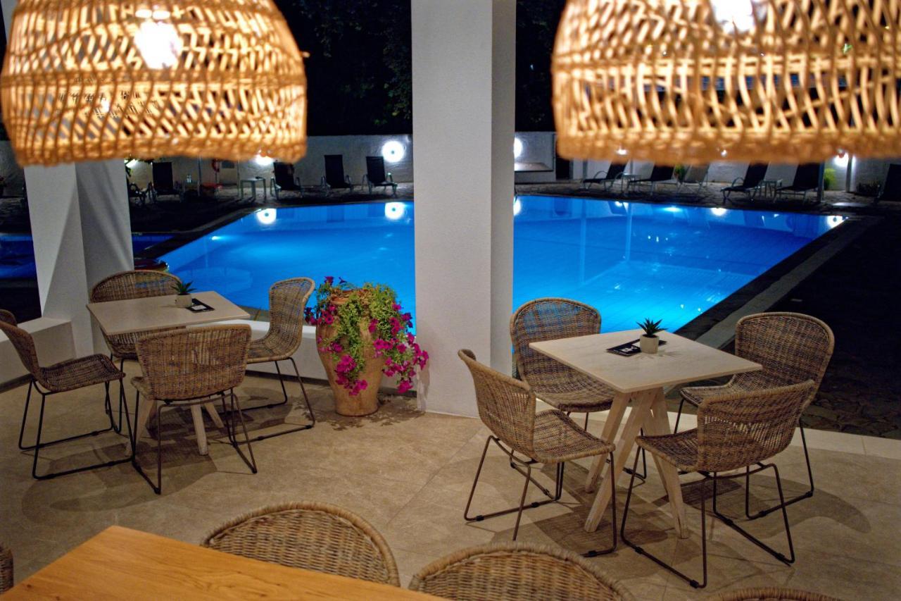 Alfa Hotel Parga Bagian luar foto