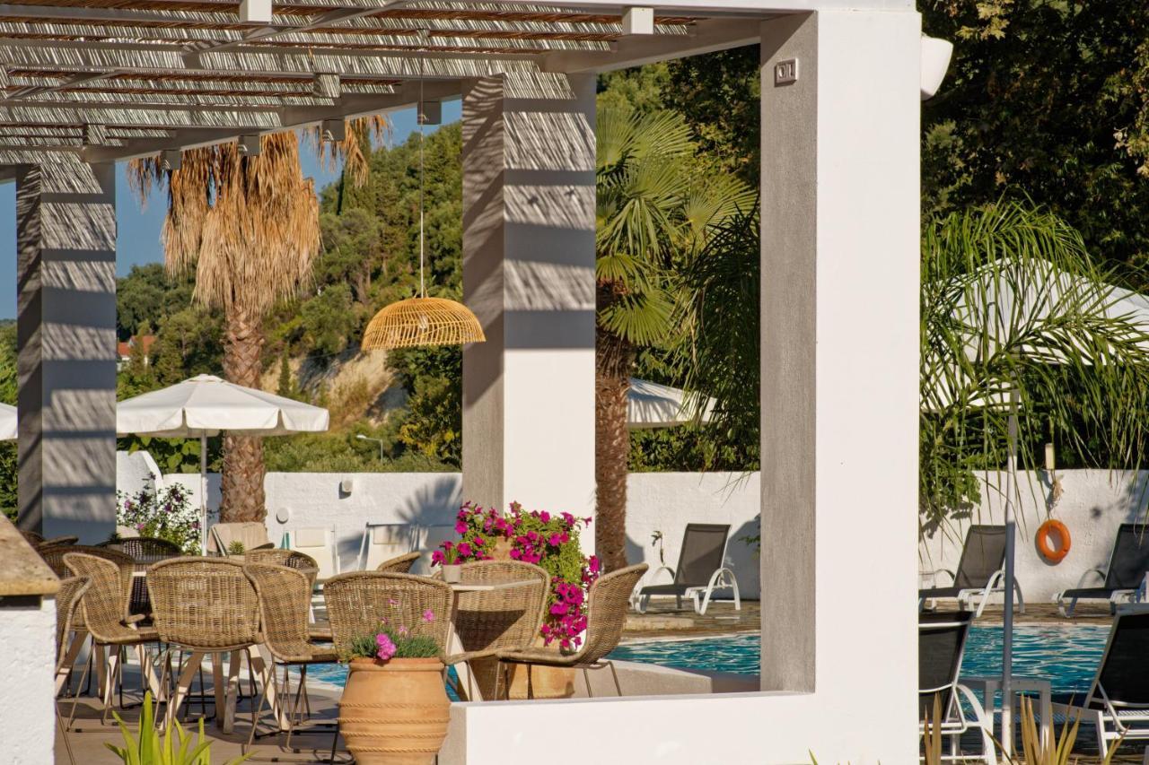 Alfa Hotel Parga Bagian luar foto