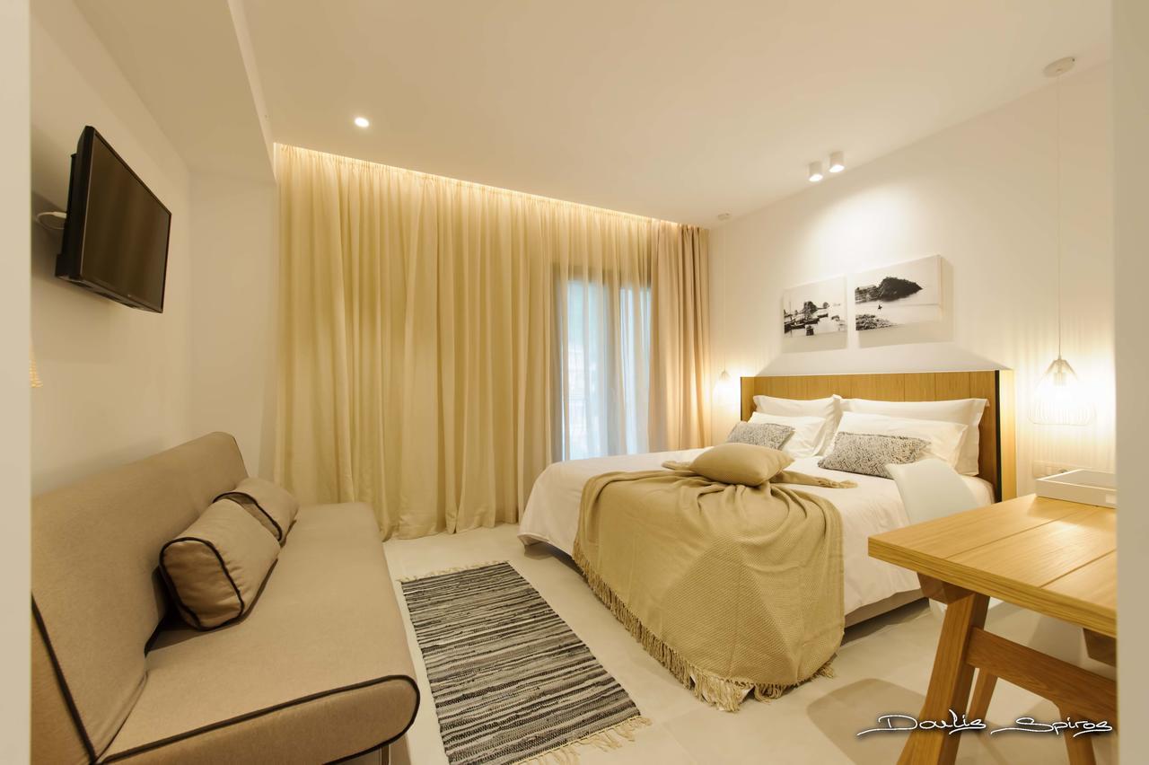 Alfa Hotel Parga Bagian luar foto