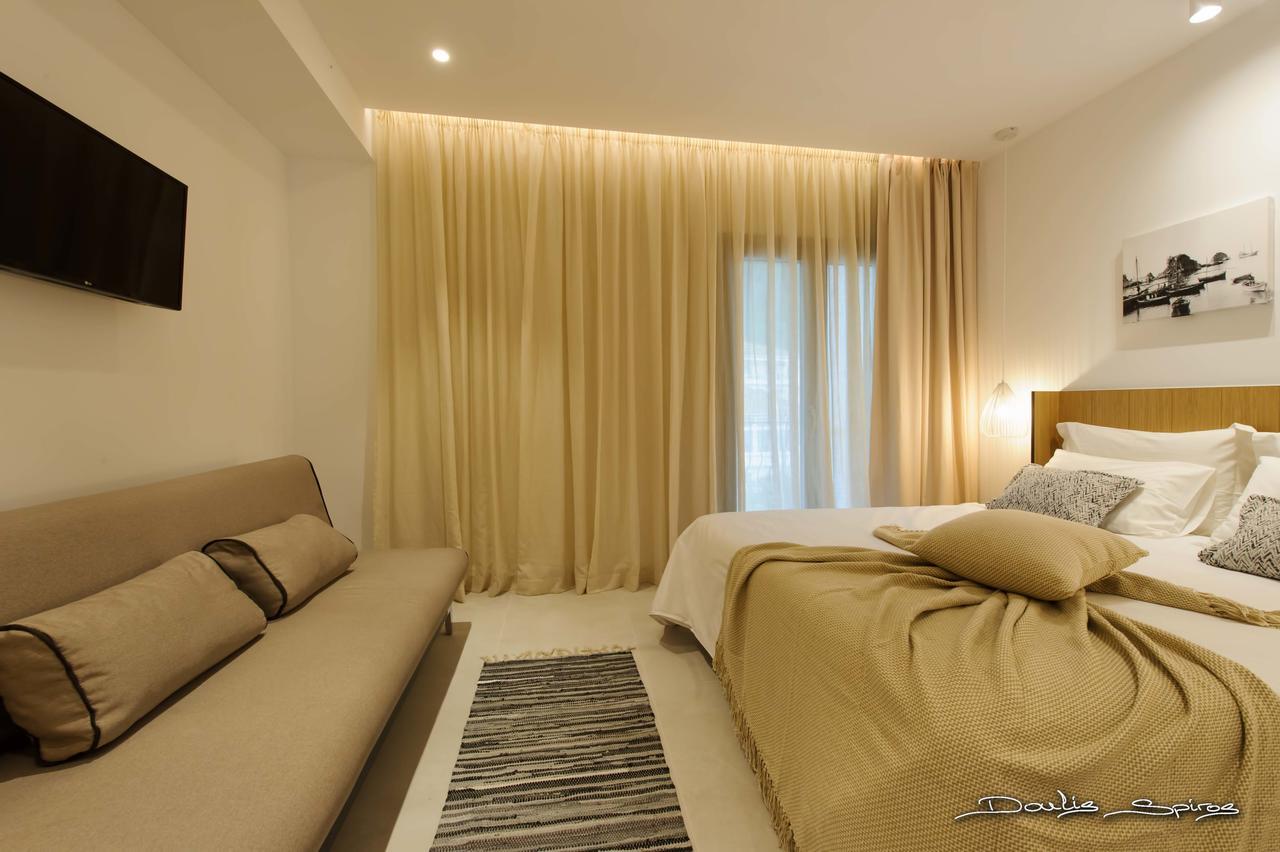 Alfa Hotel Parga Bagian luar foto