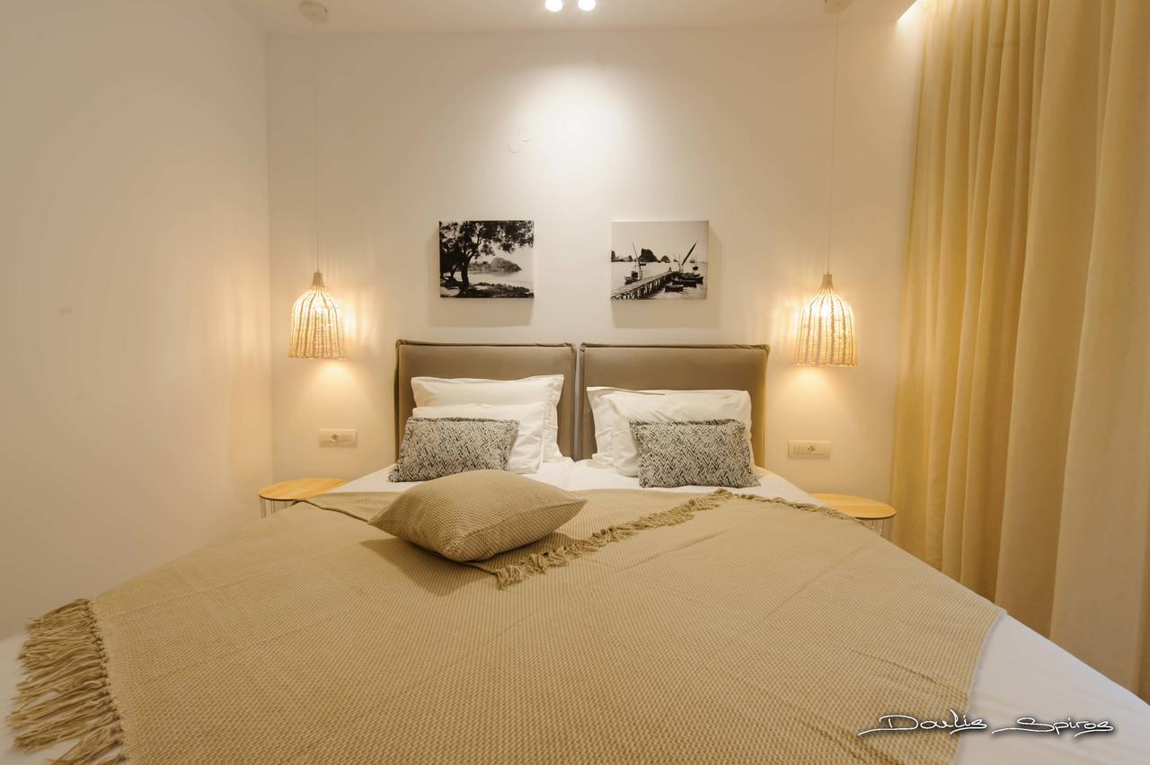 Alfa Hotel Parga Bagian luar foto