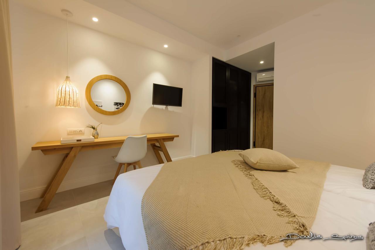 Alfa Hotel Parga Bagian luar foto