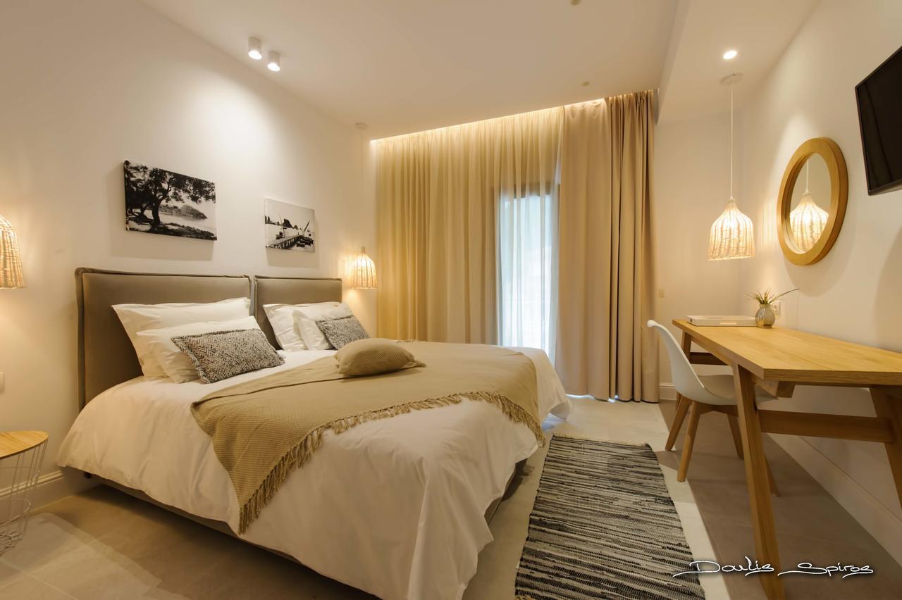 Alfa Hotel Parga Bagian luar foto