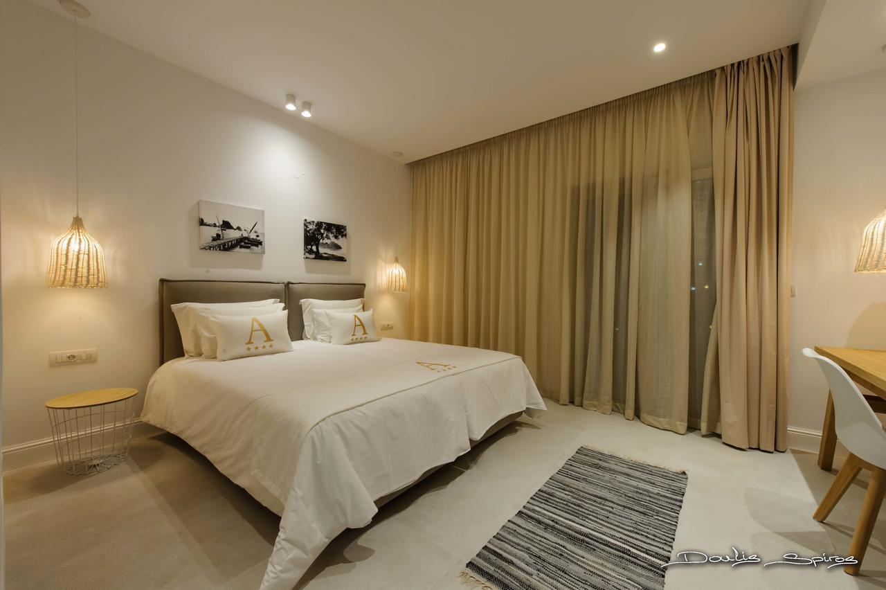 Alfa Hotel Parga Bagian luar foto